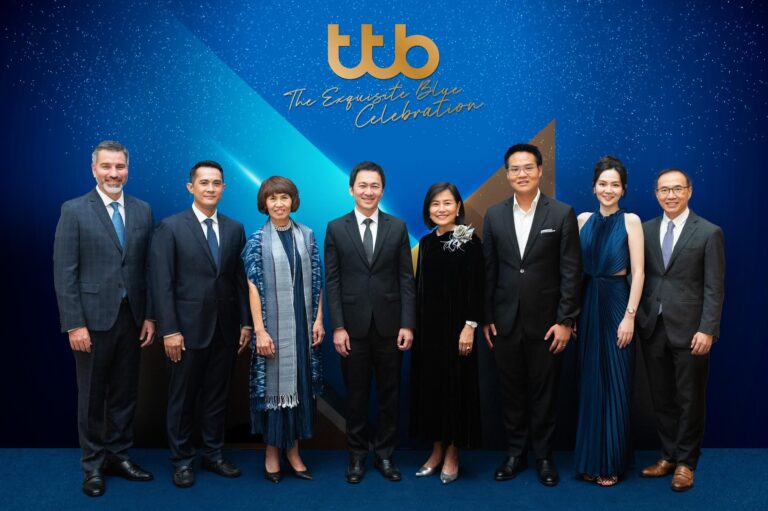 ทีทีบี จัดดินเนอร์สุดพิเศษ “ttb The Exquisite Blue Celebration” ขอบคุณลูกค้าเจ้าของธุรกิจ